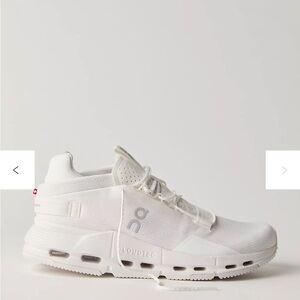 On Cloudnova 2 women’s Sneakers all white size 6 fit like 5.5